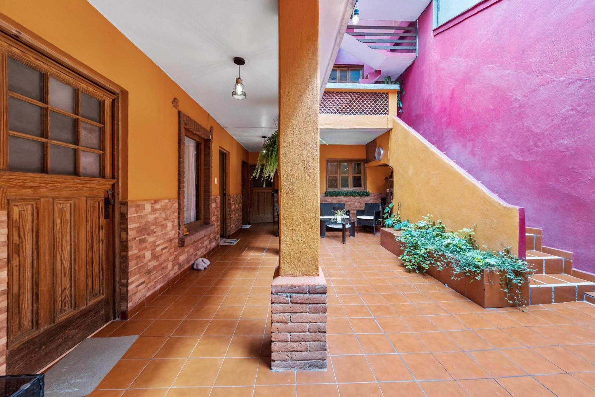 Charming 2-Bedroom Retreat In Lomas De Bezares Mexico by Eksteriør bilde